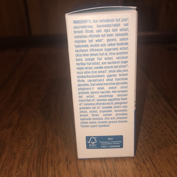 Ursa Major Essential Face Wipes - Picture 3 of 4